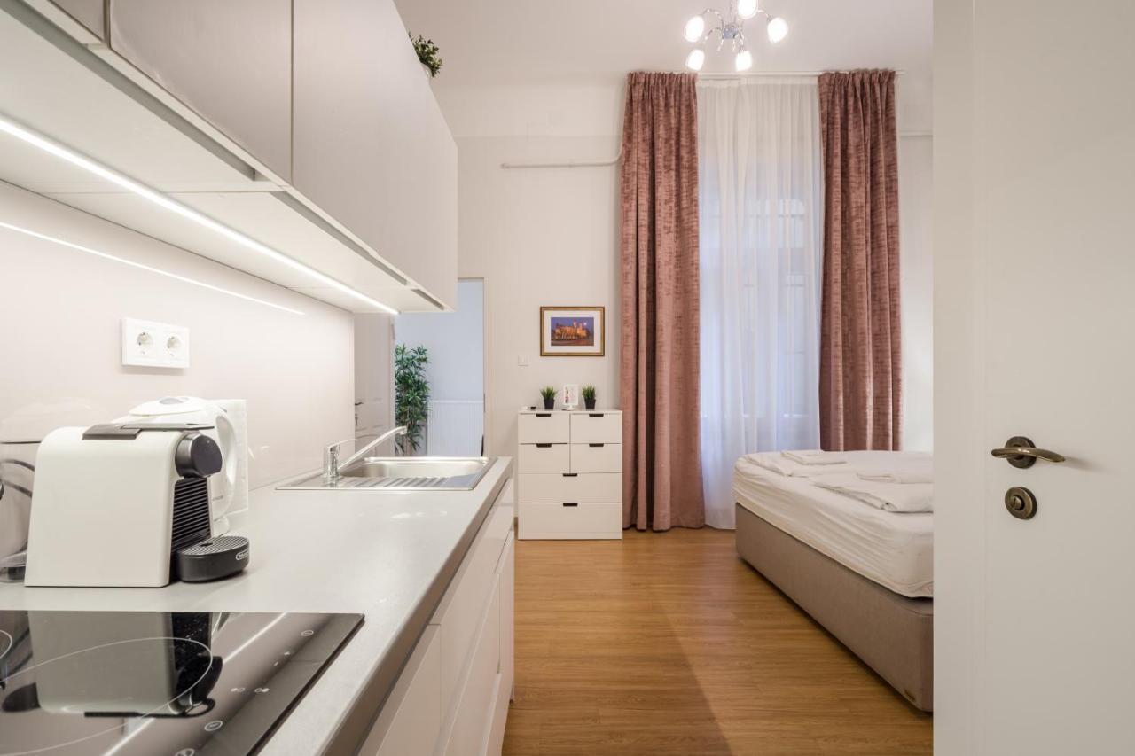 Tcb Regi Appartement Boedapest Buitenkant foto