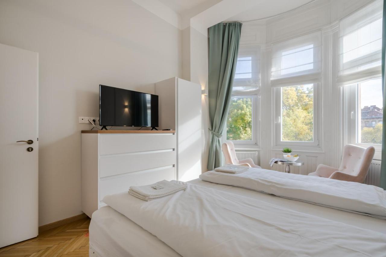 Tcb Regi Appartement Boedapest Buitenkant foto