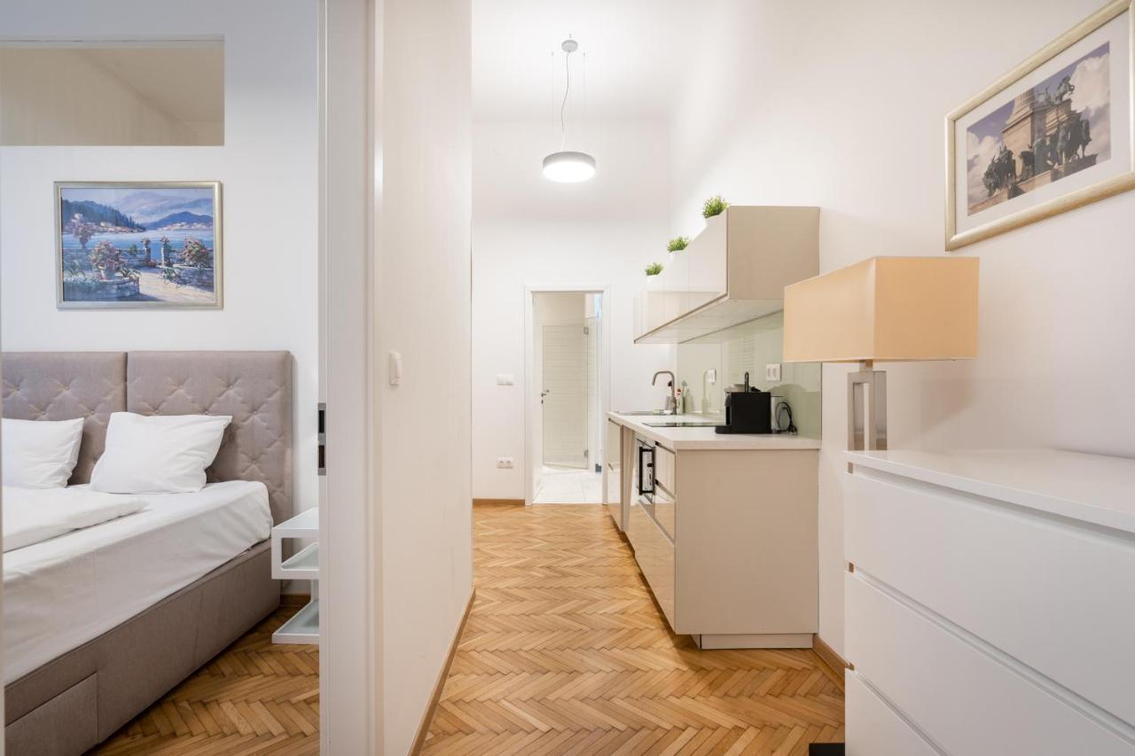 Tcb Regi Appartement Boedapest Buitenkant foto