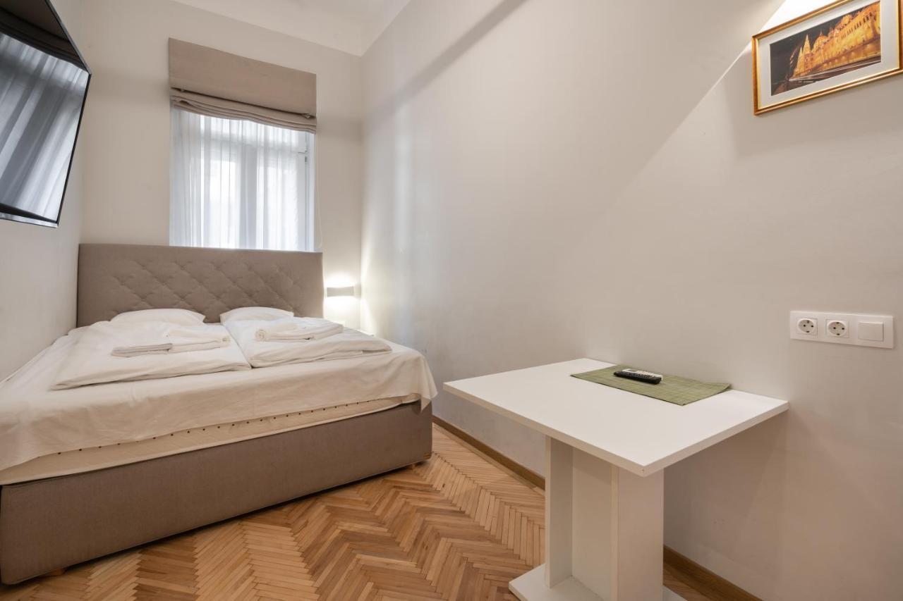 Tcb Regi Appartement Boedapest Buitenkant foto