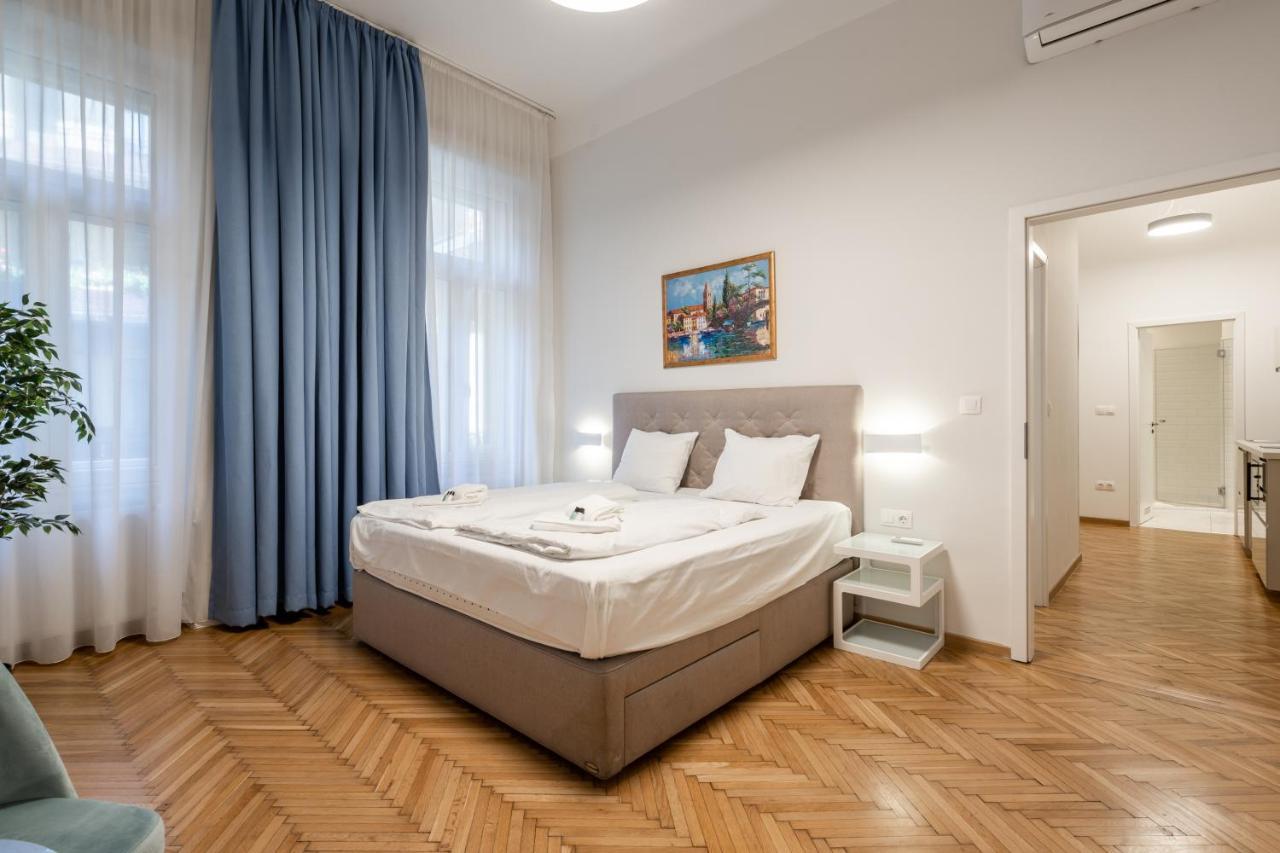 Tcb Regi Appartement Boedapest Buitenkant foto